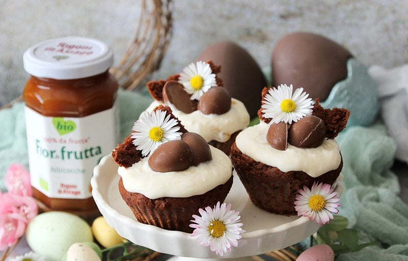 Cupcakes al cacao con cuore all’albicocca Rigoni di asiago