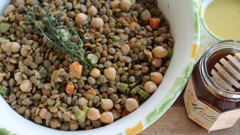 Lenticchie e ceci con dressing al Mielbio Castagno Rigoni di asiago