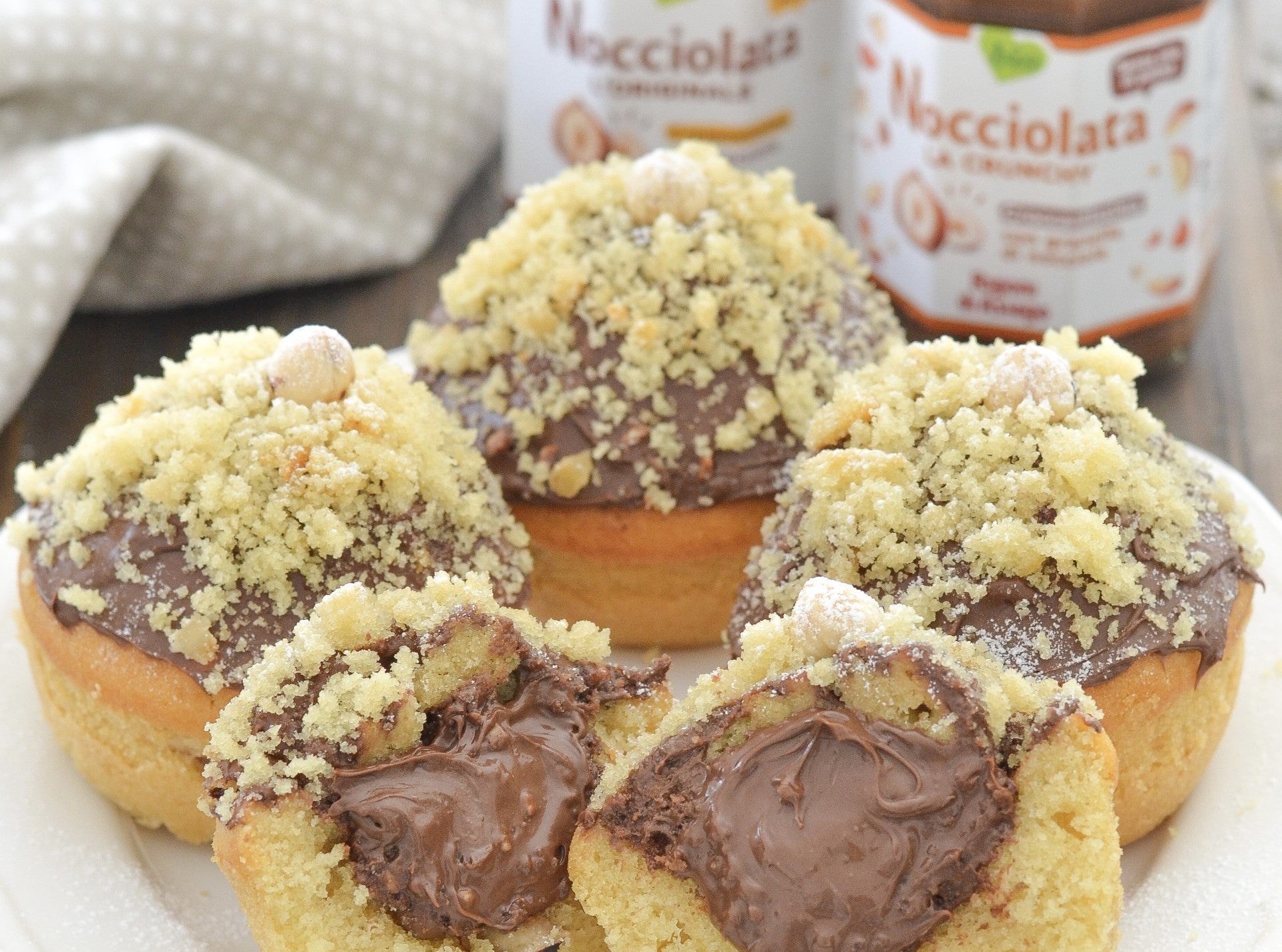 Muffin ripieni di Nocciolata Rigoni di asiago
